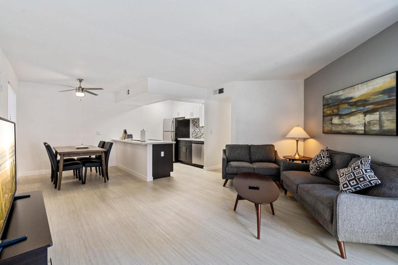 Newly Renovated 2Br Apartment W Pool By Stay Gia Phoenix Exteriér fotografie